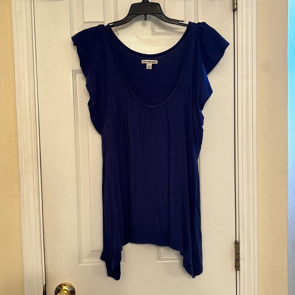 American Eagle Short Sleeve Tee